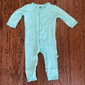 Kyte Baby snap footless romper